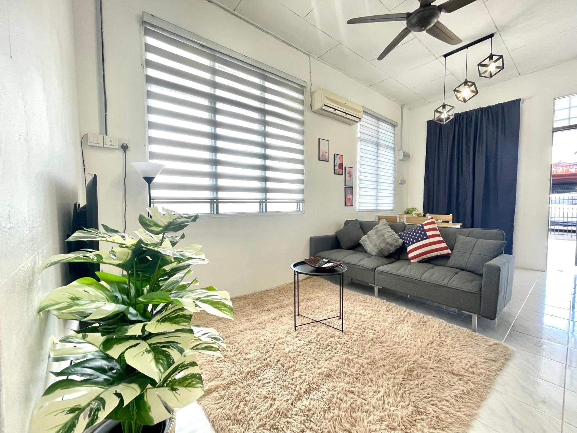 Holiday home Cozy11a#6pax#netflix#bukitmertajam#lovelycozyhouse *